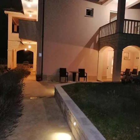 Sun Garden Daire Trebin